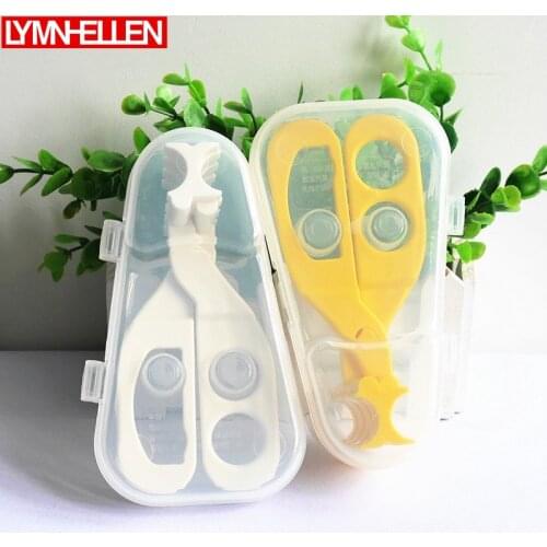 1Pcs/ Baby Multi-function Food Cut Baby Crushed Universal Scissors Complementary Food Scissors Children Cutlery White Yellow