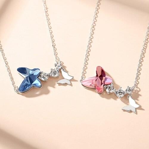 Fashion Crystal Light Luxury Butterfly Pendant Necklace 2021 Trend Temperament Womens Neck Chain Party Jewelry