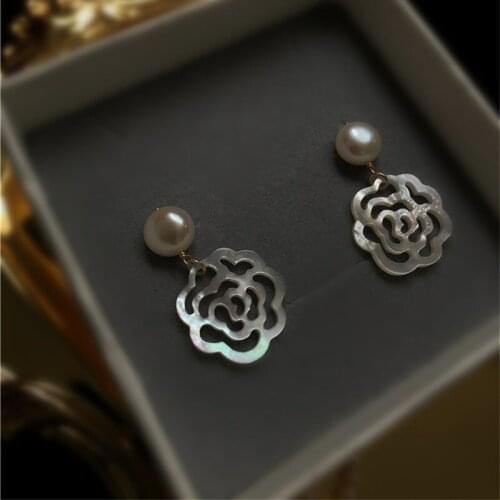 Liemjee Hollow Pattern Pearl 14k Gold Filled Earrings Fashion Party Jewelry For Women Feature Namour Charm Gift All Seasons