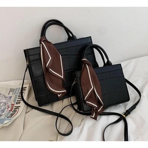 Stone Pattern Totes New Fashion Crossbody Shoulder Handbags Fall and Winter Female Luxury Trend Bags Beautiful Scarf Designer