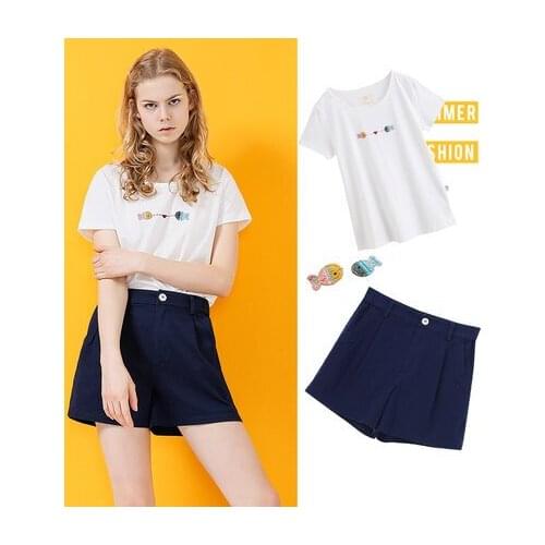 Quality Top 100% Cotton Women T shirt Casual Loose Design O-neck Women Sweet Embroidery Tshirt cute Tee shirt LX1632 ee