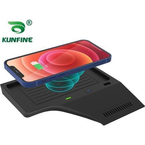 10W Car Wireless Charger for Nissan Sylphy 2020-2021 Cordless Charge Board Fast Charging Adapter Plate Quick Charger Pad