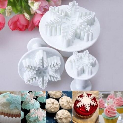 3PCS Christmas Snowflake Cookies Biscuit Mold Fondant Sugarcraft Plunger Cookie Cutters Xams Snow Cupcake Cake Decorating Mould