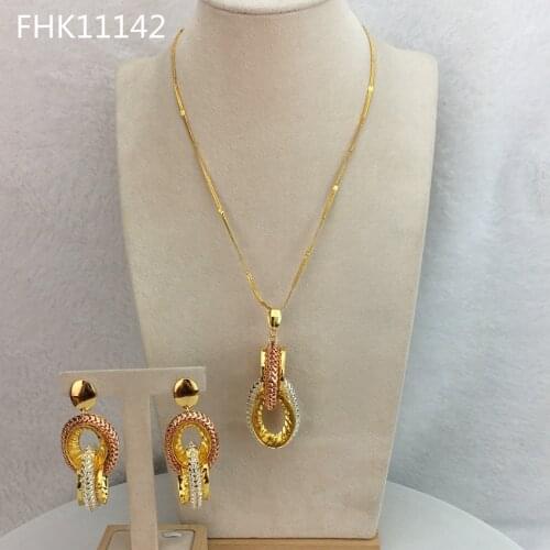 Yuminglai Costume Jewelry Sets Pendants with Earrings for Women FHK11142