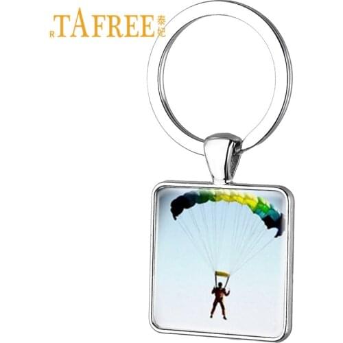 TAFREE Square Pendant Skydiver Silhouette Keychain Parachute Art Picture Metal Pendant Key Ring Key Chains For Sport Lover SD14
