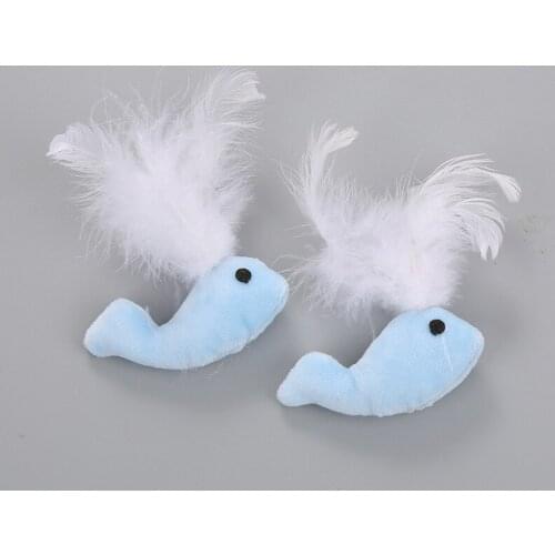 1pcs Fresh And Cute Super Soft Whale Feather Plush Pet Toy Funny Interactive Plush Cat Chewing Pet Household Cats And Dogs Toy