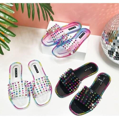 Rivet Jelly Shoes Women Slides Fashionable Transparent Crystal Candy Color Flat Bottom Slippers Roman Style Big Size Sandals