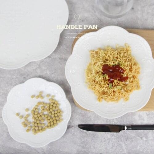 6 Inch Winter Frost White Lace Emboss Ceramic Luncheon Plate Set Royal Porcelain Steak Salad Dinner Plate Dish Pastry Fruit Tray