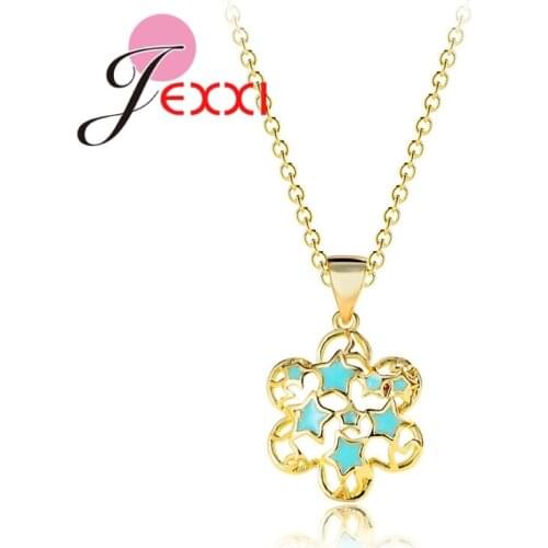 Enduring Trendy Female Necklace Gold Color With Simple Flower Pentagram Shape Pendant For Party Gifts New Korean Fashion