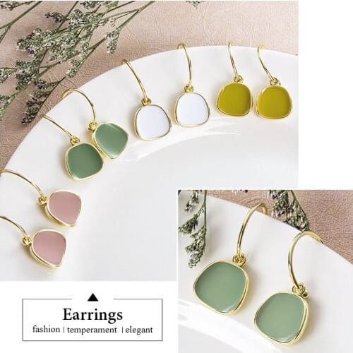 SHUANGR Simple Earrings Pendant Acrylic Metal Earrings Cute Square Enamel Drop Earrings Women Party Dating Jewelry Gift