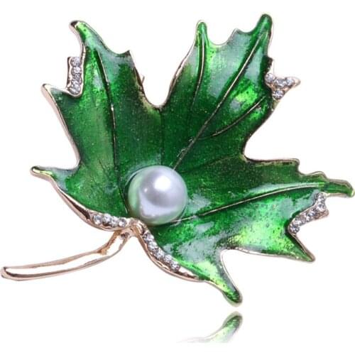 1pcs 43x51mm Fashion Pearl Maple Leaf Simple Dripping Paint Pin for women wedding dress Accessories Girls Gift Dress Pins