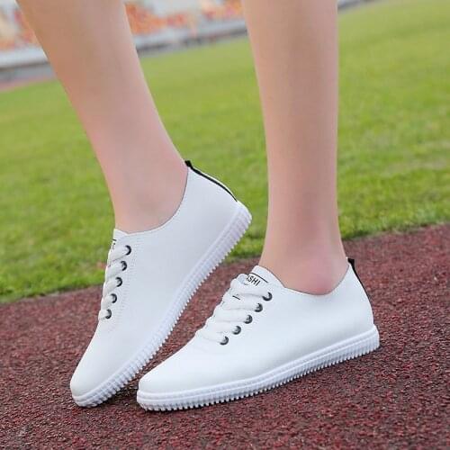 Women Sneakers Shoes Lace Up Round Toe Casual Women Shoes Fashion Vulcanized Women Shoes Daily Beach Footwear