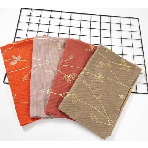 2019 New Cotton Leaf Print Gold Foil Scarves Shawls Women Muslim Luxury Headband Scarf Muffler Hijab 16 Color Free Shipping