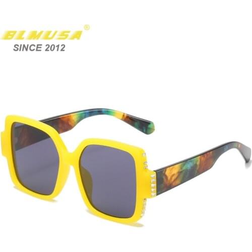 BLMUSA New Luxury Diamond Studded Sunglasses Women Fashion Square Rhinestone Glasses For Women Personality Decorative Glasses