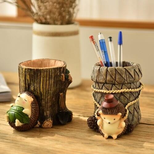 Cute Hedgehog Pencil Pen Holder Resin Desk Organizer Stationery Container Desktop Storage for Home Office Decore Birthday Gifts