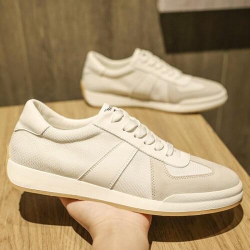 New 2021 Summer Sneakers Men Outdoor Shoes Fashion Mens Shoes Suede Leather Casual Shoes Mesh Breathable Comfortable Shoes Man