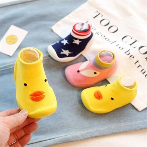 Rubber sole baby shoes yellow duck pink fox infant girl boots skid proof baby shoes knit toddler boy booties size 3/4/5 fashion