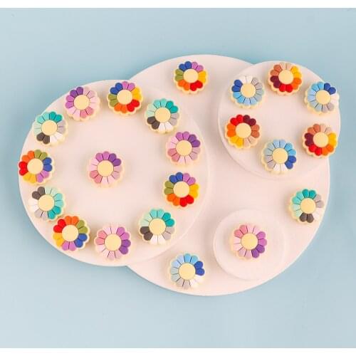 Kovict 10pcs Silicone Colored Flowers Beads Holes Silicone Flower Baby Teething Beads DIY Beads Accessories Baby Teether