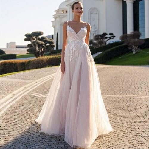 Fanweimei A-line Wedding Dress 2021 Sexy Deep V-neck Spagehtti Straps Corset Appliques Court Train Bridal Gowns