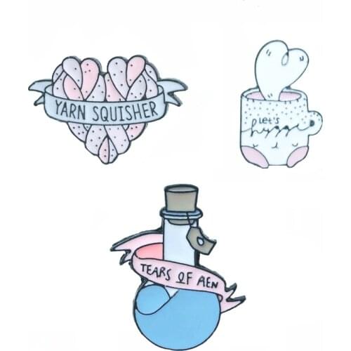 Tears Of Man Blue Reagent Bottle Metal Enamel Brooch Pink Heart Yarn Squisher Plets Tea Cup Badge Pin Fun Trendy Jewelry Gift