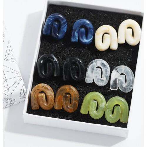 Dvacaman 2021 Trendy Colorful Transparent Acrylic Resin Geometric Irregular Stud Earrings for Women Vintage Jewelry Dropshipping