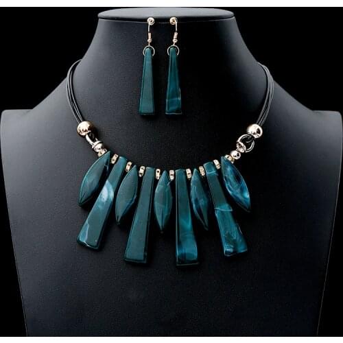 2019 New Luxury Fashion Acrylic Classic Jewelry Set Womens Long Charm Necklace Earrings 2 Pcs Wedding Set Accessory Gift Boho