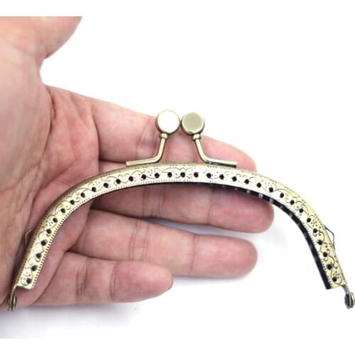 30PCS 12.5cm Arch Metal Purse Frames Kiss Clasps Clips Buckles Handbag Handles Oblate Head DIY Luggage Accessories Bronze Tone