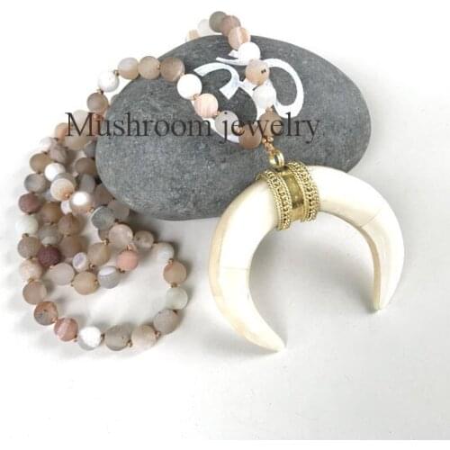 Druzy agates beaded boho meniscus necklace,chic stone beaded horn necklace