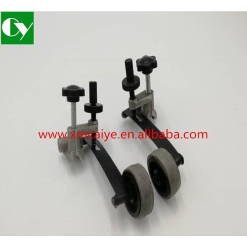 Komori lithrone offset printing machine spare parts komori table runner assembly rubber wheel assembly