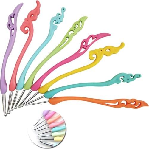8pcs/Set Mixed Metal Hook Crochet Template Kit Plastic Handle Knitting Needles DIY Crafts Sewing Tools 2.5-6.0mm