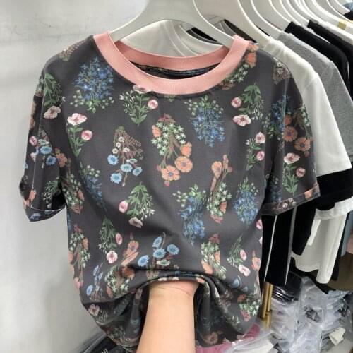 T Shirt Women Flower Print Graphic Tee Kawaii Top Female Clothes Casual 2021 Vintage Aesthetic Streetwear Peace Sign Floral Shir