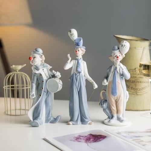 Nordic Circus Clown Funny Comedy Ceramic Ornaments Home Livingroom Desktop Figurines Decoration Store Office Sculpture Crafts