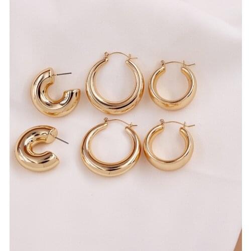 AOMU French Vintage Metal Texture Round Earrings Elegant Simple Minimal Irregular Ear Bone Hoop Earring for Women Jewelry Gifts