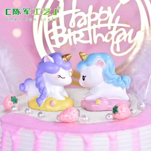 1 piece Unicorn Figures Fairy Animal Miniature Garden Figurine Cake Party DIY Desk Decoration Gift Random Color