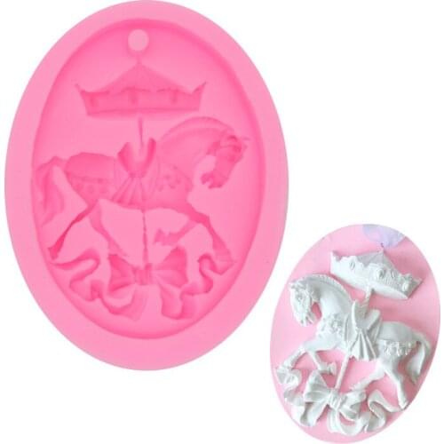Unicorn Rotary Trojan with Holes Suspendable Salt Carving Gypsum Aromatherapy Paraffin DIY Mold Turn Sugar Silica Mould 15-291
