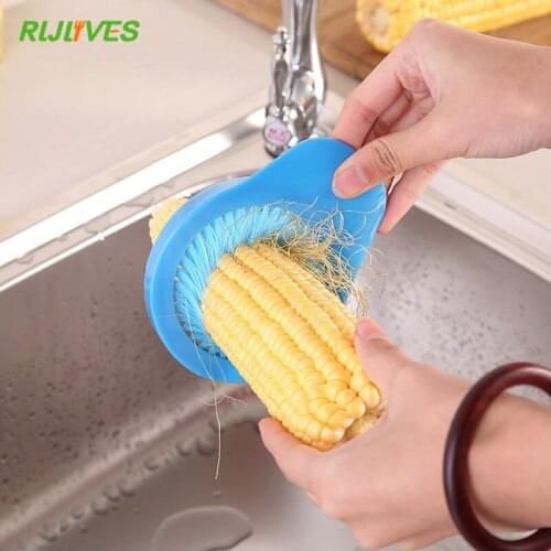RLJLIVES 1 Pc Vegetable Cleaning Brush Cuisine Vegetable Surface Cleaning Portable Corn Brush Cucumber Round Shape Wash Brush