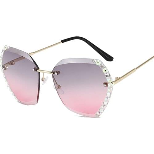 Fashion Rimless Sunglasses Women Big Frame Sun Glasses Female Summer Traveling Style Diamond Black Pink Shades For Ladies
