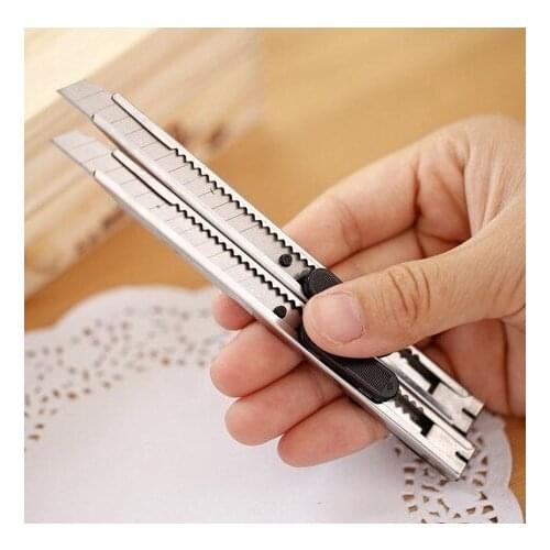 Small art knife blade art knife small cut paper knife wallpaper knife shrinkable tool knife demolition express