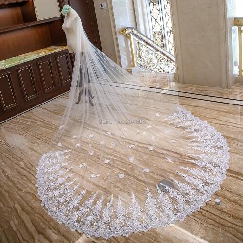Stunning One-Layer Luxury Lace Wedding Veil 4 Meters Church Bridal Veils with Comb AX2019