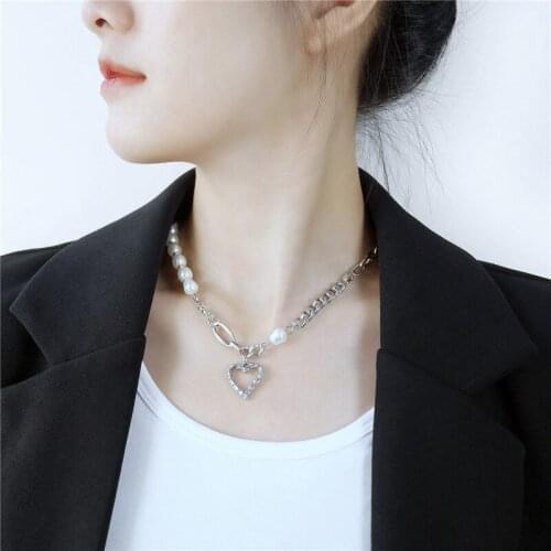Stainless Steel Color Korean Fashion Lrregular Artificial Pearl Womens Neck Chains Heart Pendant Necklace For Women Jewelry