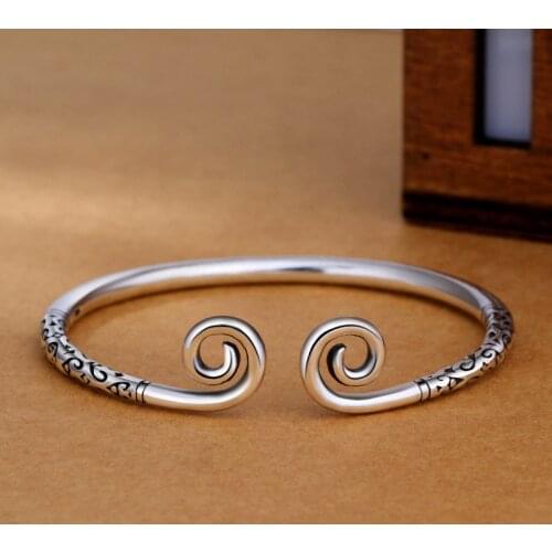 Miuoxion Retro Tight Hoop Bracelet Personality Creative Fashion Jewelry For Women Feature Namour Charm Gift All Seasons