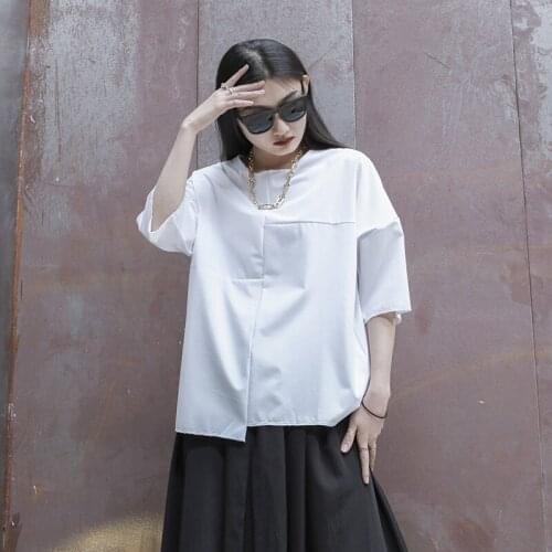Womens summer new personality niche irregular design casual loose large short-sleeved T shirt