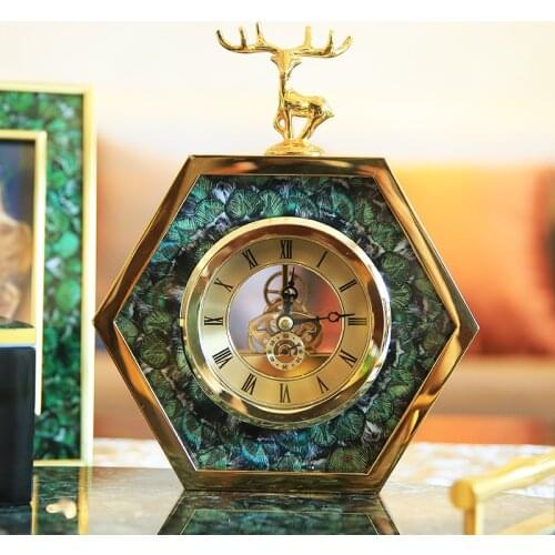 European retro creative living room desk clock clock ornaments American bedroom bedside luxury clock table desktop ornaments