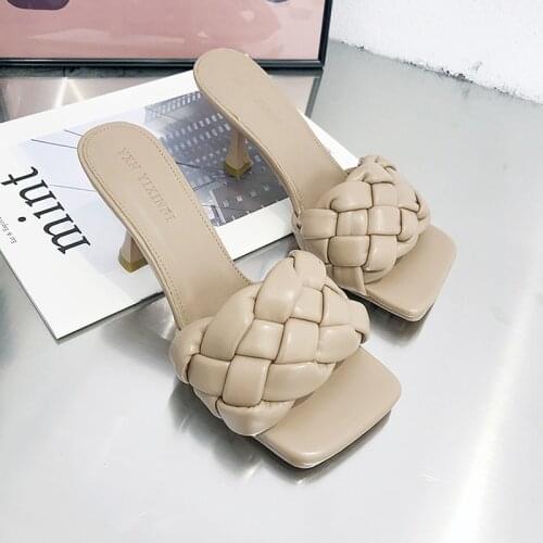Women Slippers High Heels Summer Square Head Slides Weave Casual Sandals Female Beach Mule Flip Flops Designer Sandals
