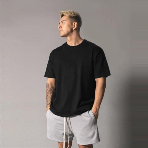 Mens Oversized T shirt Solid Color Gym Clothing Bodybuilding Fitness Loose Sportswear T-shirt Streetwear Hip-Hop Tshirt