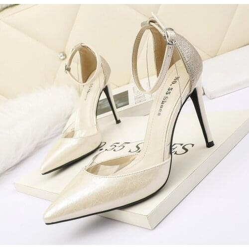 Women Sandals Pointed Toe Bling Buckle Strap Female Summer Elegant Shoes Zapatos De Mujer Plataforma Sapatos Mulher