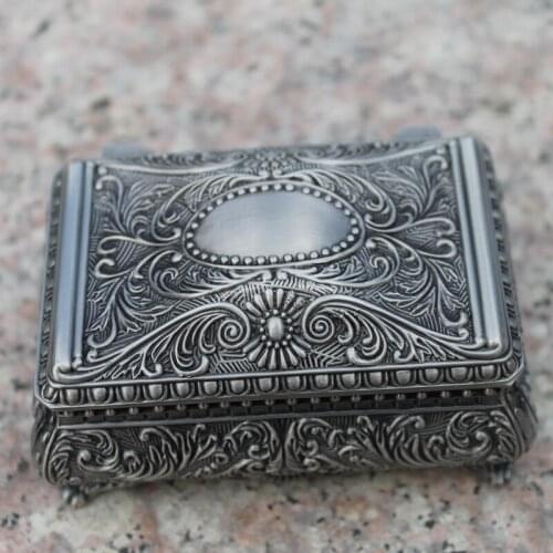 Free Shipping Pewter Plated Flower Engraved Metal Jewelry Box Zinc Alloy Trinket Gift Box Nice Jewellery Case