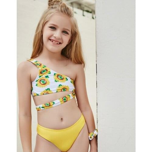 New Girls Swimwear 2021 Summer Split Sunflower Teenager Childrens Swimsuit Kids Two-Piece Bikini Set One Shoulder Beachwear
