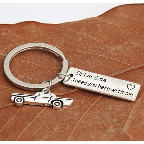 1pc Engraved Keychains Ride Safe I Need You Here With Me Pendant Key Ring Car Key Chain Couple Family Jewelry E2186