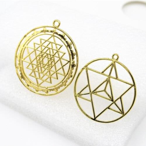Hiroshi Mori Gold Color Hollow Sri Yantra Pattern Pendant Fit DIY Necklace Jewelry Making Life Tree Shaped Pendant New